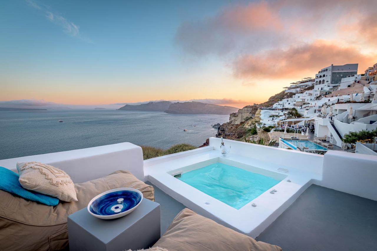 Amazing View Villa Oia With Jacuzzi Extérieur photo